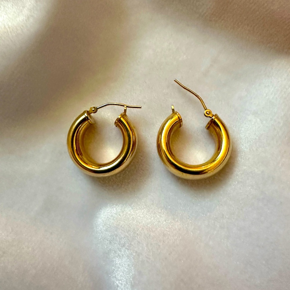 Yellow Gold 14 k Hoops